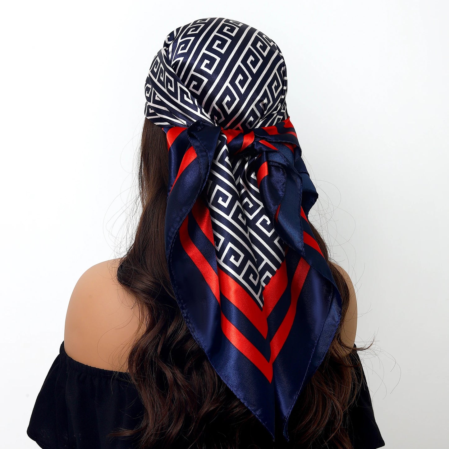 90x90cm Silk Scarf | 2025 Trendy Beach Sunscreen Shawl | Europe & America Style Printed Bandanna for Women - Smooth Wigs