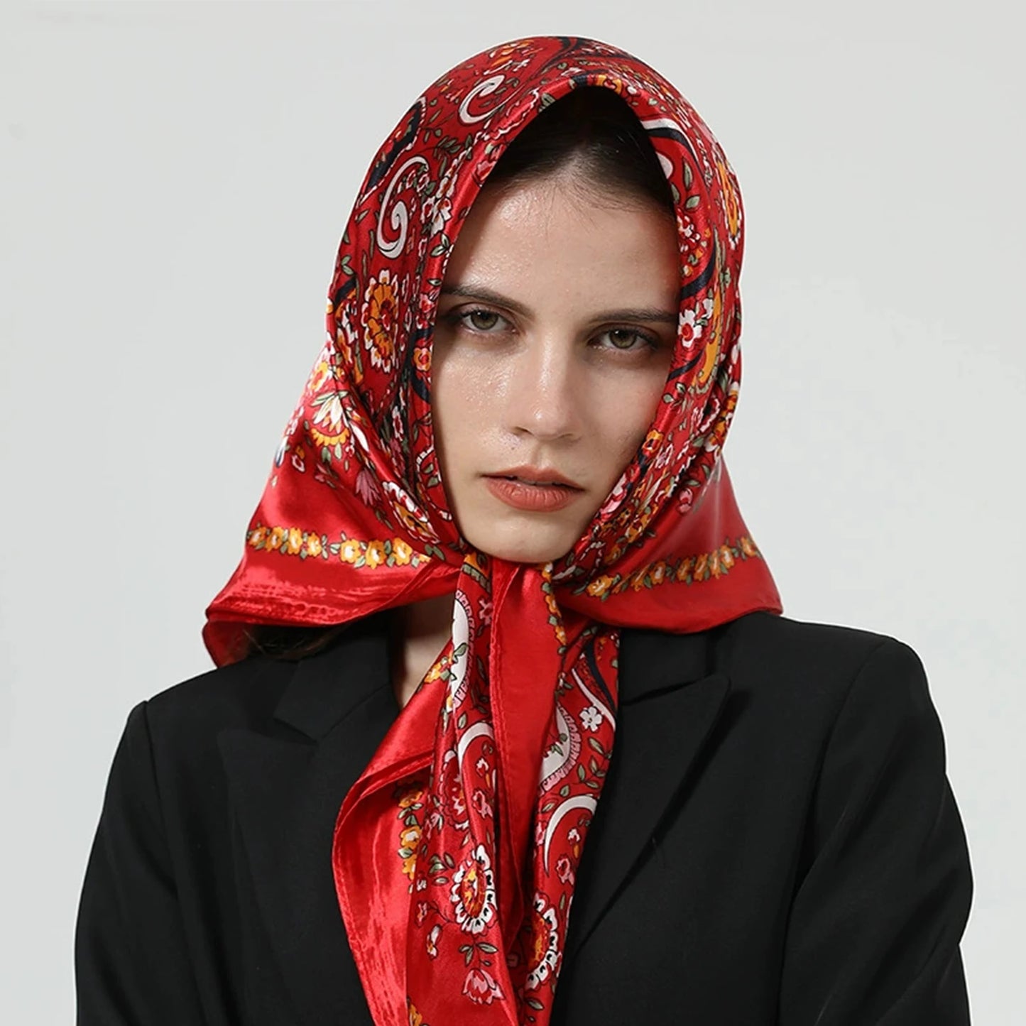 90x90cm Silk Scarf | 2025 Trendy Beach Sunscreen Shawl | Europe & America Style Printed Bandanna for Women - Smooth Wigs