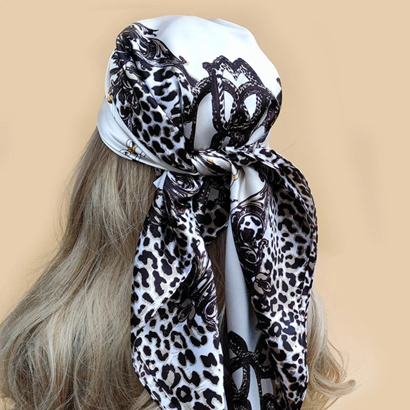 90x90cm Silk Scarf | 2025 Trendy Beach Sunscreen Shawl | Europe & America Style Printed Bandanna for Women - Smooth Wigs