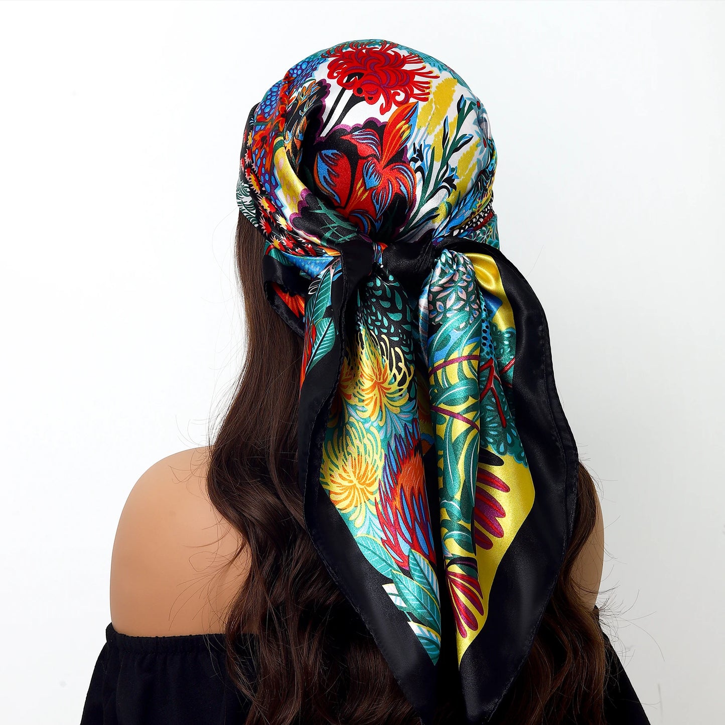 90x90cm Silk Scarf | 2025 Trendy Beach Sunscreen Shawl | Europe & America Style Printed Bandanna for Women - Smooth Wigs